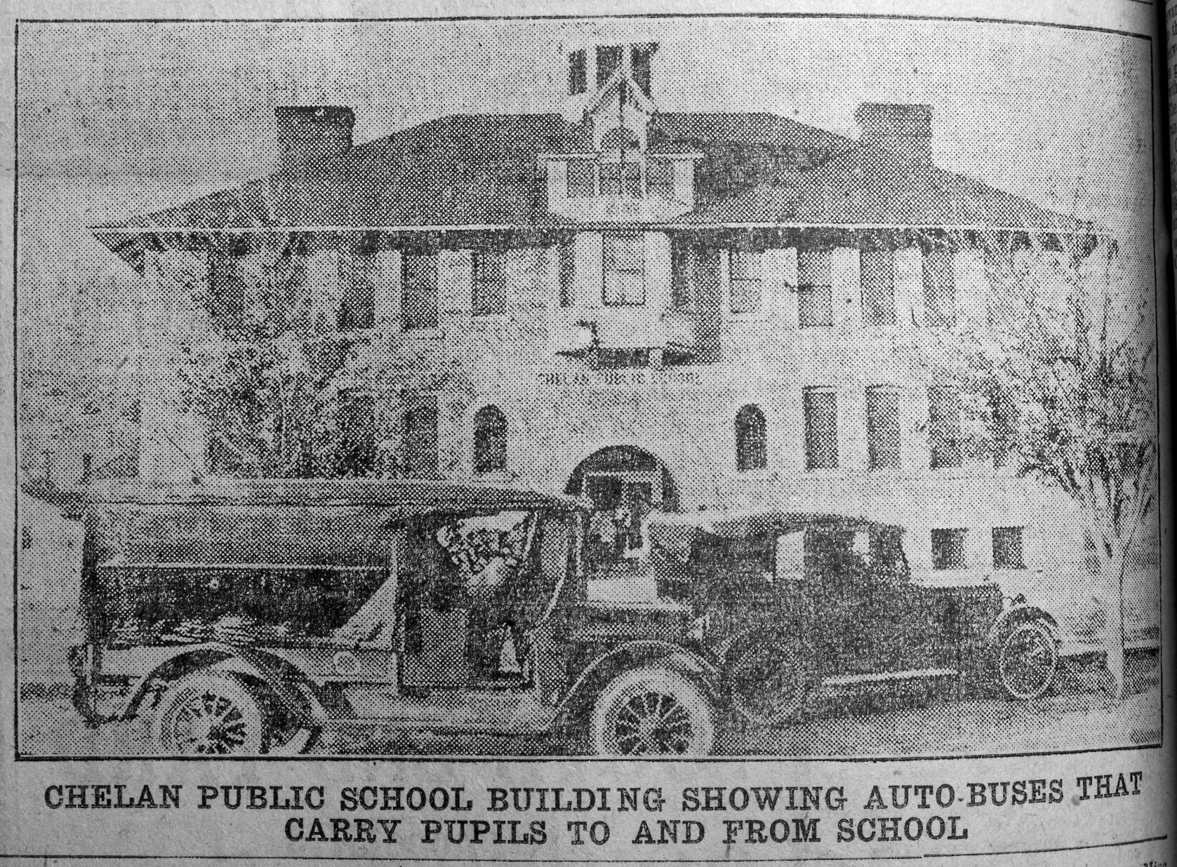 211127-newslocal-oldnewsphoto 02.jpg